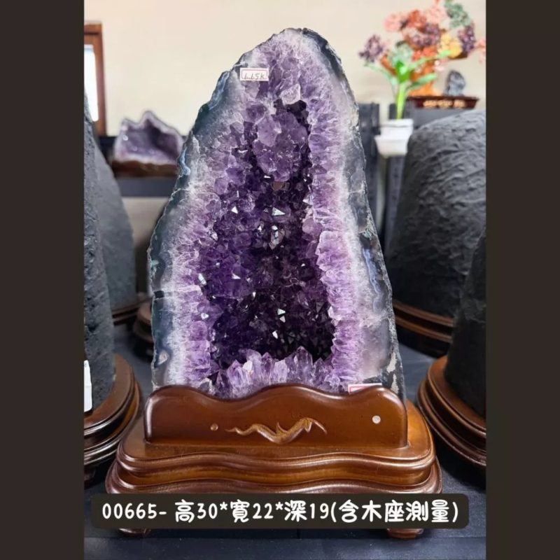 👍桌上型晶洞10公斤以下特價賣場 不定期更新 巴西紫水晶洞 消磁 天然 鎮宅改善風水淨化招財聚財 喬遷開業